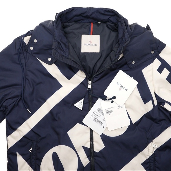 Moncler Bert Hooded Jacket Down Filled Size 4 Large New - Picture 6 of 9